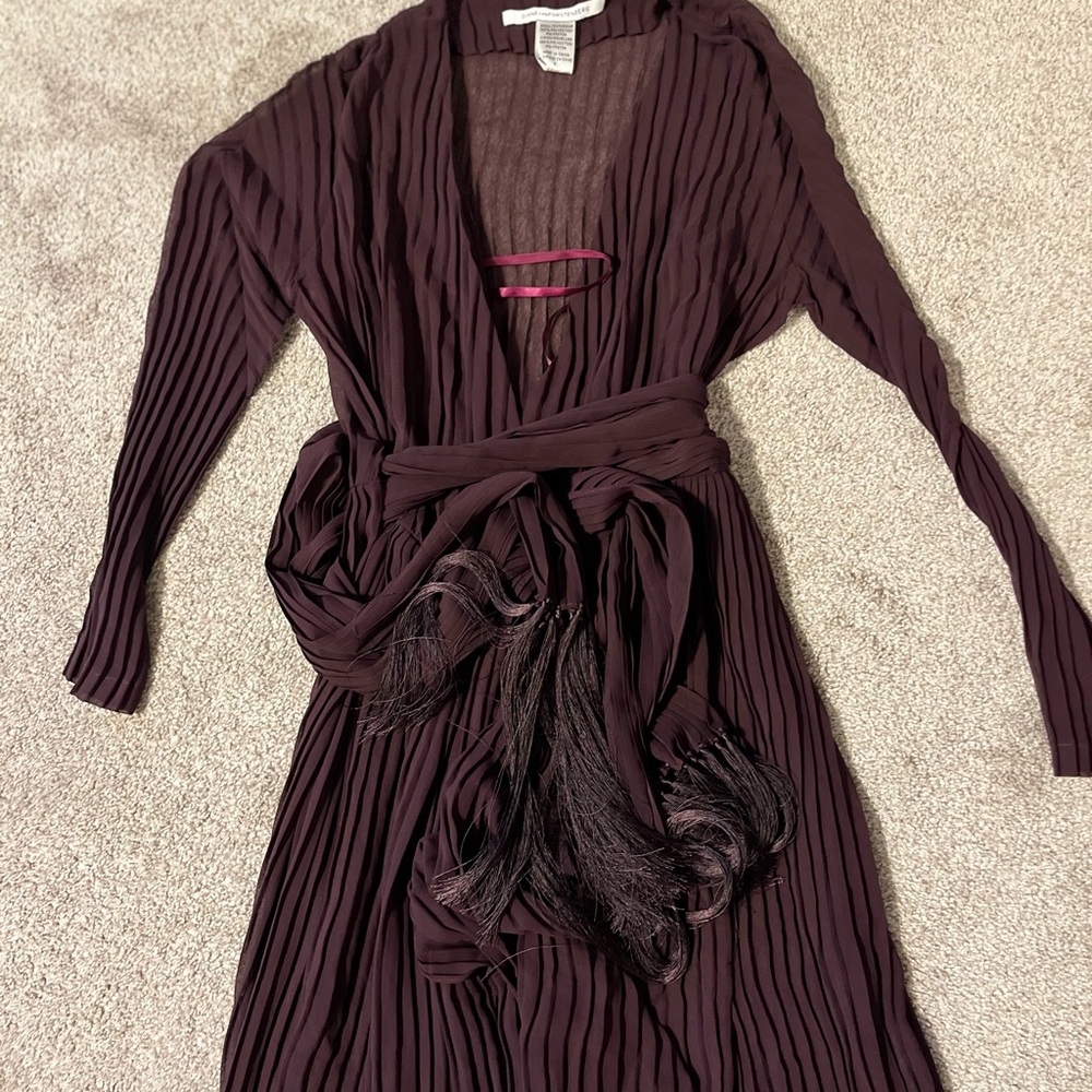 Diane Von Furstenberg NWT TWO Dresses Purple WRAP Dress & Matching SLIP Dress - Picture 9 of 14